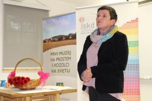 besede povezujejo 2019 (8)